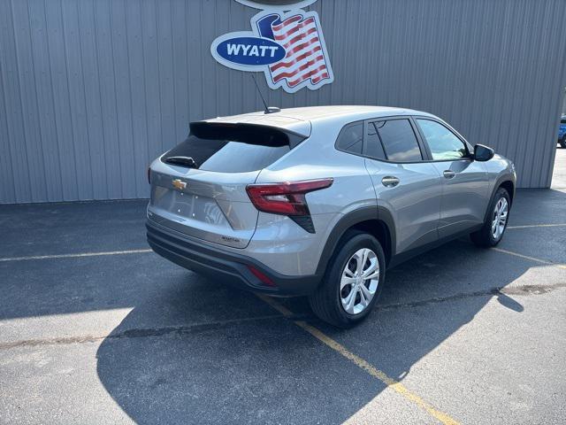 used 2024 Chevrolet Trax car, priced at $18,900