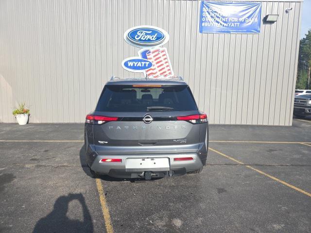 used 2022 Nissan Pathfinder car, priced at $33,000