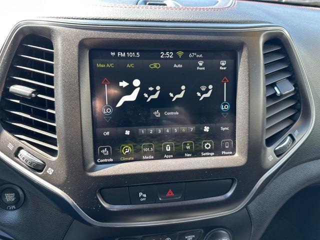 used 2019 Jeep Cherokee car, priced at $18,200