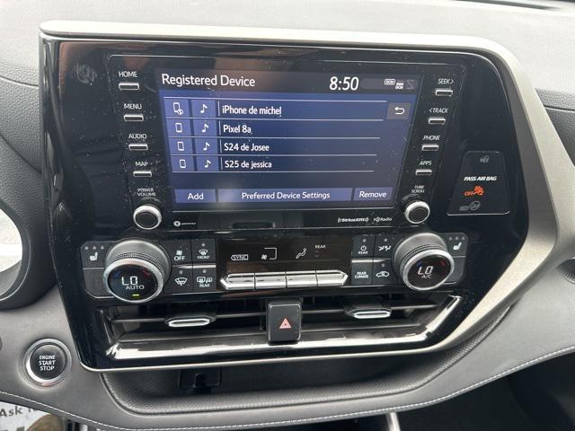 used 2021 Toyota Highlander car, priced at $29,200