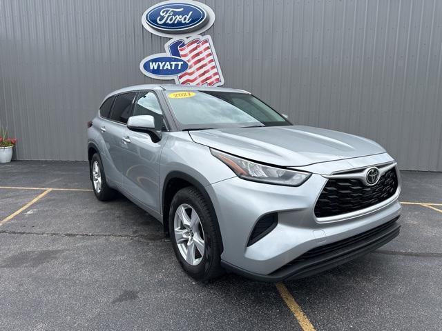 used 2021 Toyota Highlander car, priced at $29,200