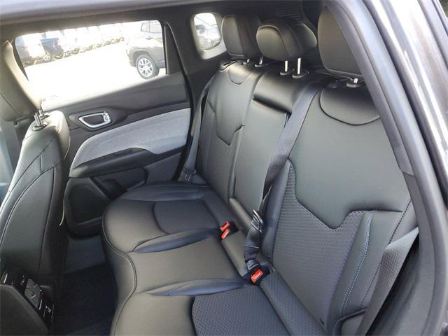 new 2024 Jeep Compass car, priced at $39,000