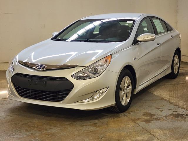 used 2015 Hyundai Sonata Hybrid car, priced at $11,260