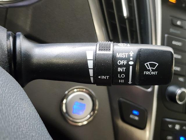used 2015 Hyundai Sonata Hybrid car, priced at $10,990