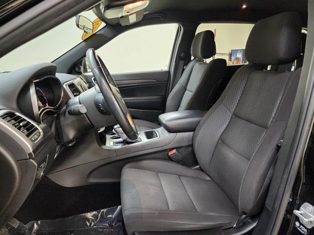 used 2021 Jeep Grand Cherokee car, priced at $23,306
