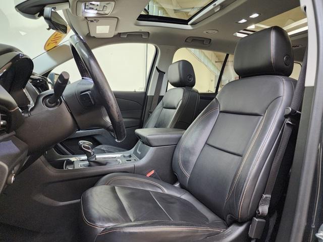 used 2021 Chevrolet Traverse car, priced at $22,990