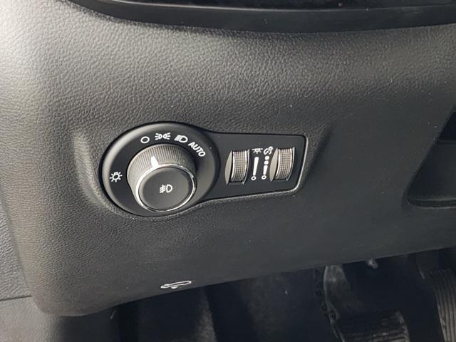 new 2025 Jeep Compass car, priced at $36,020