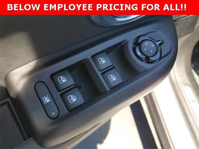 new 2024 Dodge Hornet car, priced at $32,700