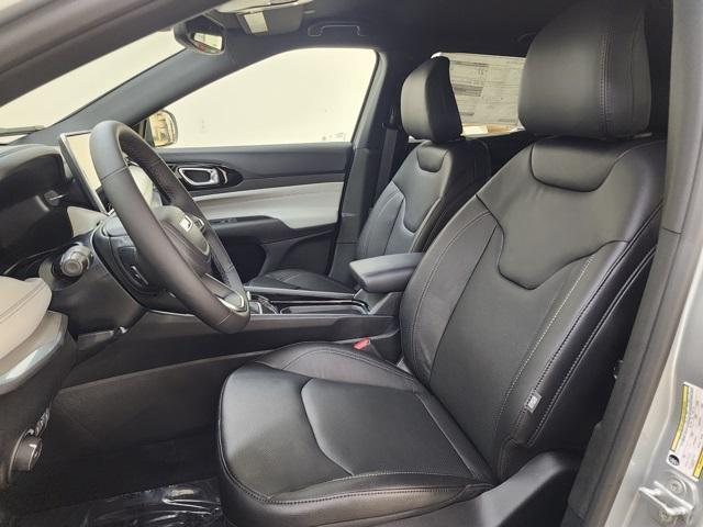 new 2025 Jeep Compass car, priced at $34,159