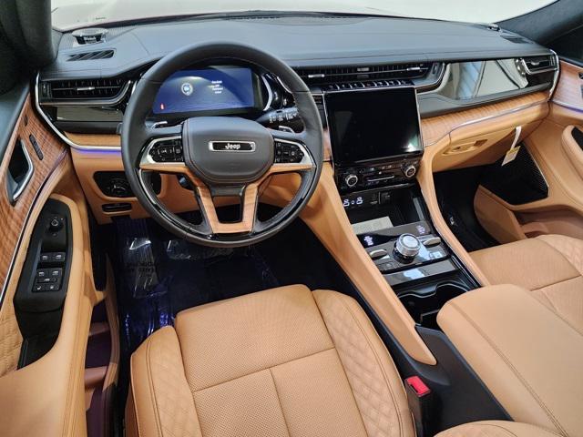 new 2025 Jeep Grand Cherokee car, priced at $64,018