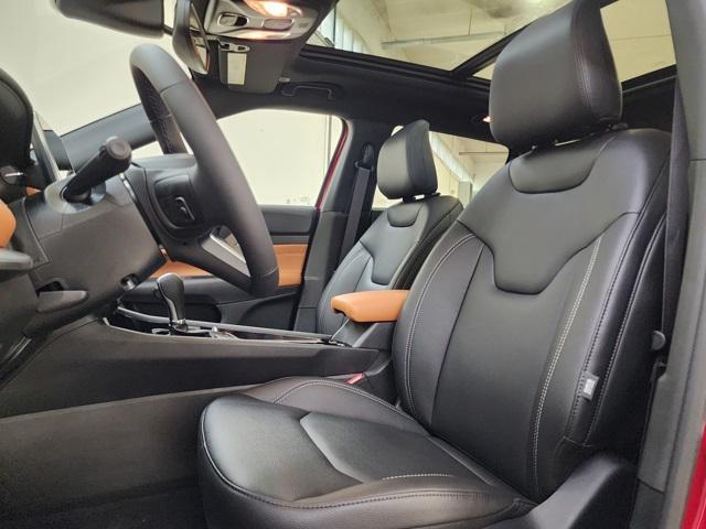 new 2025 Jeep Compass car, priced at $35,184