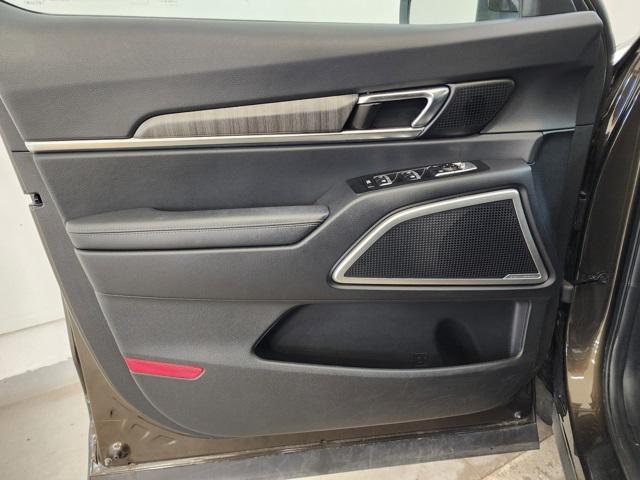 used 2023 Kia Telluride car, priced at $35,265