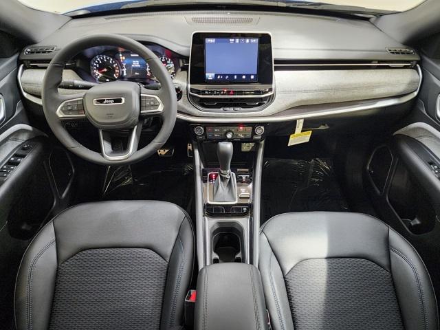 new 2025 Jeep Compass car, priced at $32,980