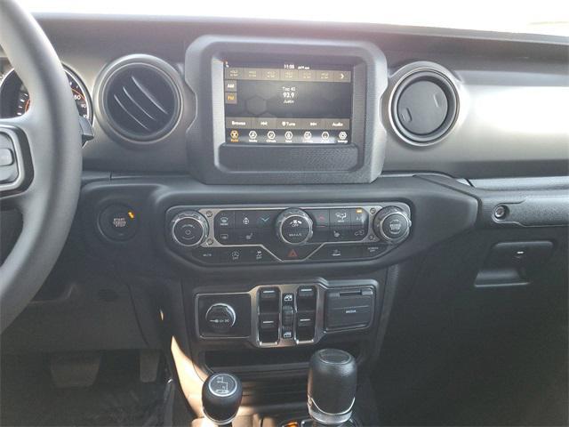 used 2023 Jeep Gladiator car, priced at $38,000