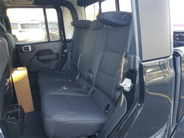 used 2023 Jeep Gladiator car, priced at $38,000
