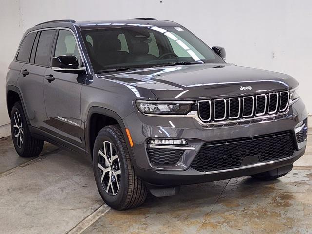 new 2025 Jeep Grand Cherokee car, priced at $46,874