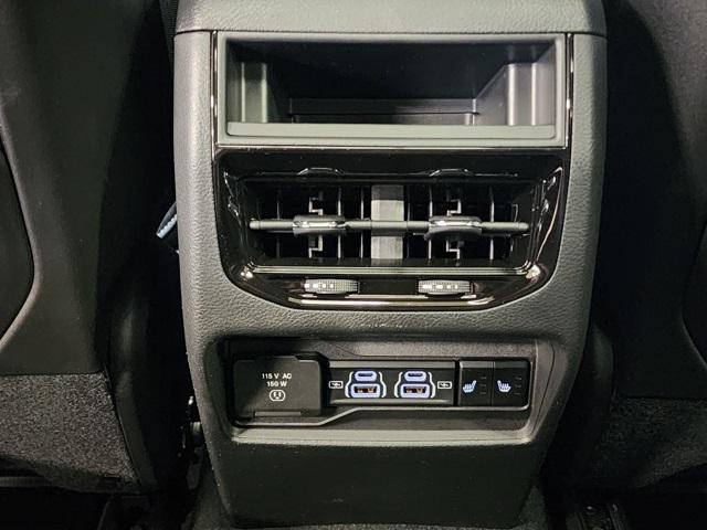 new 2025 Jeep Grand Cherokee car, priced at $46,874