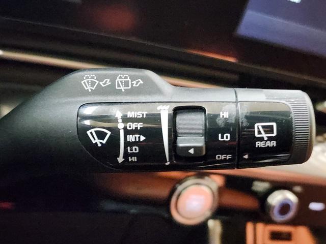 used 2022 Kia Carnival car, priced at $31,164