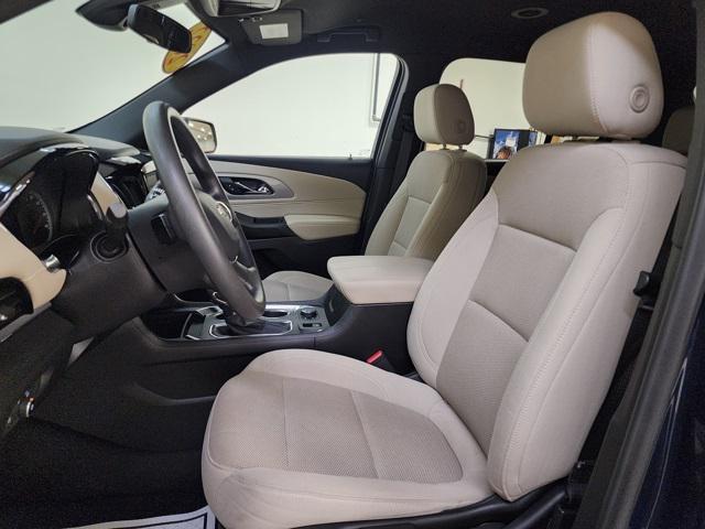 used 2022 Chevrolet Traverse car, priced at $23,992