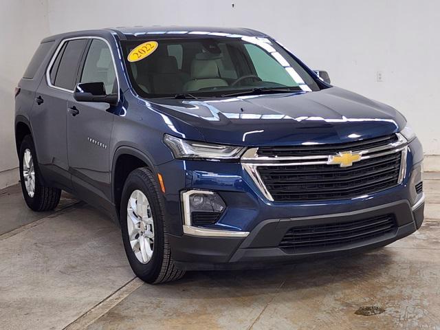 used 2022 Chevrolet Traverse car, priced at $23,992