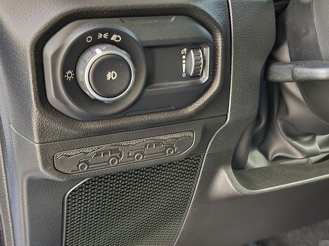 new 2025 Jeep Wrangler car, priced at $34,034