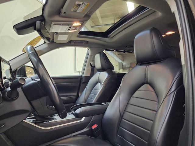 used 2022 Toyota Highlander car, priced at $29,990
