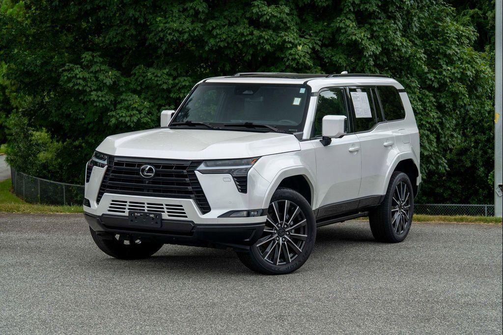 used 2024 Lexus GX 550 car, priced at $93,990