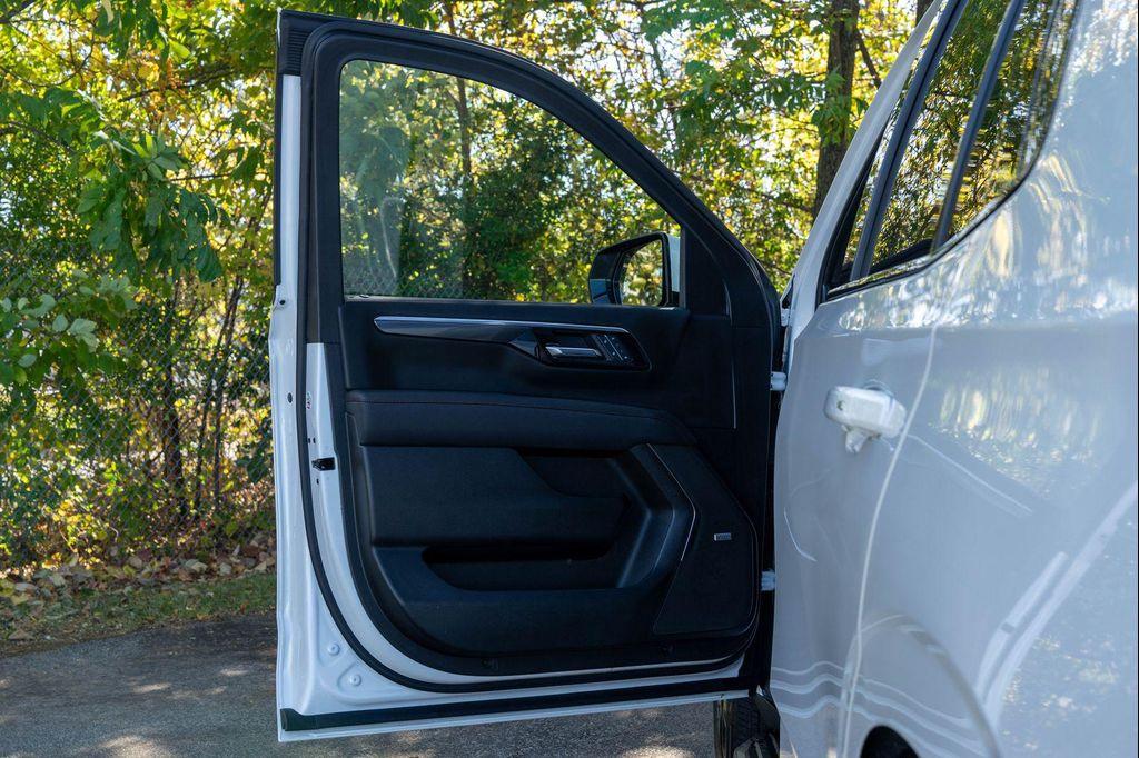 used 2025 Chevrolet Tahoe car, priced at $69,697