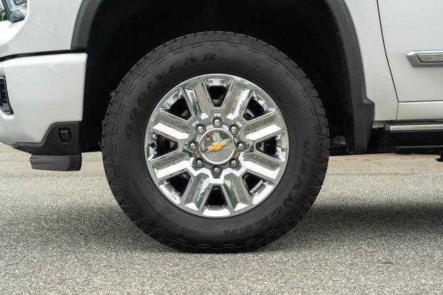 used 2024 Chevrolet Silverado 2500 car, priced at $78,990