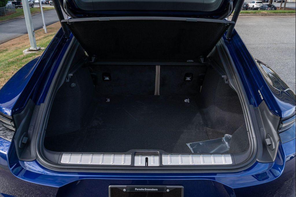 new 2026 Porsche Panamera car, priced at $145,430