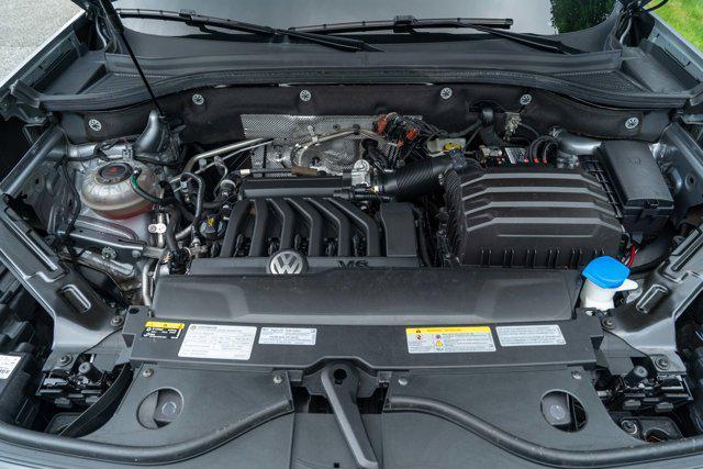used 2021 Volkswagen Atlas car, priced at $30,990