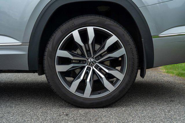 used 2021 Volkswagen Atlas car, priced at $30,990