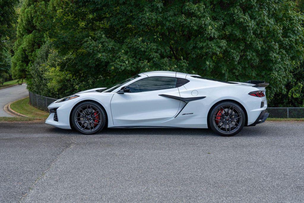 used 2024 Chevrolet Corvette car, priced at $113,990