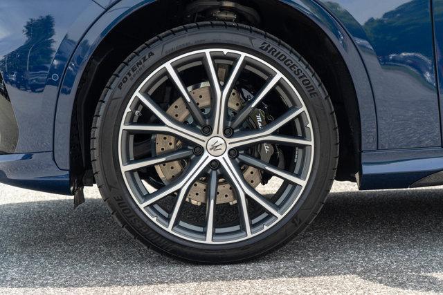 new 2025 Maserati Grecale car, priced at $117,100