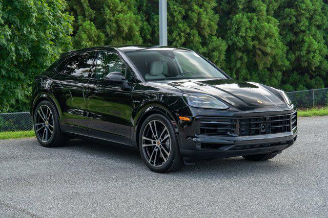 new 2025 Porsche Cayenne car, priced at $131,445