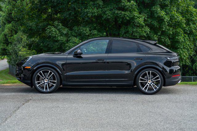 new 2025 Porsche Cayenne car, priced at $131,445