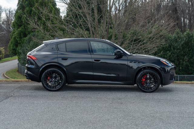 new 2025 Maserati Grecale car, priced at $94,325