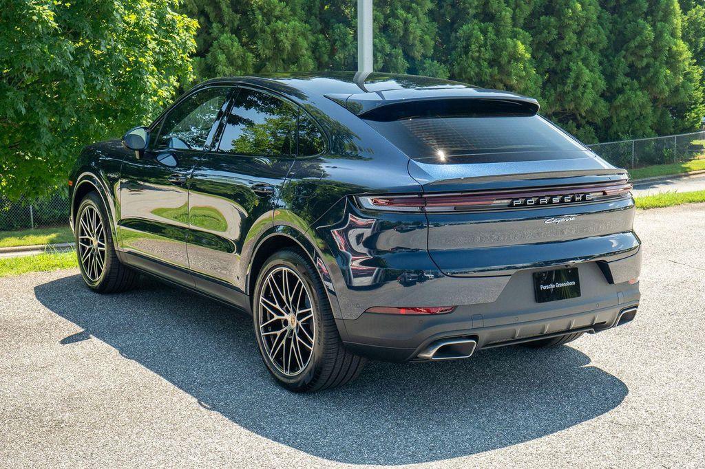 new 2025 Porsche Cayenne car, priced at $121,975