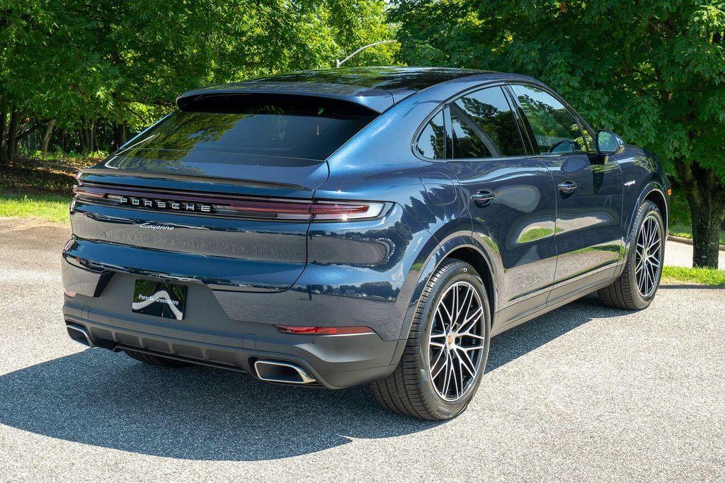 new 2025 Porsche Cayenne car, priced at $121,975
