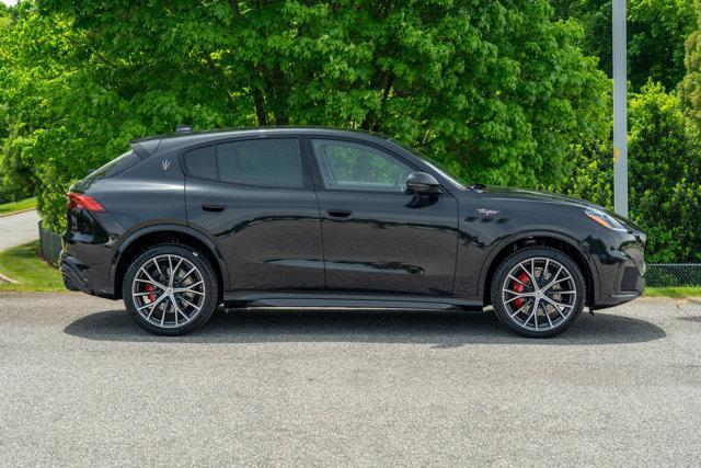 new 2025 Maserati Grecale car, priced at $115,010