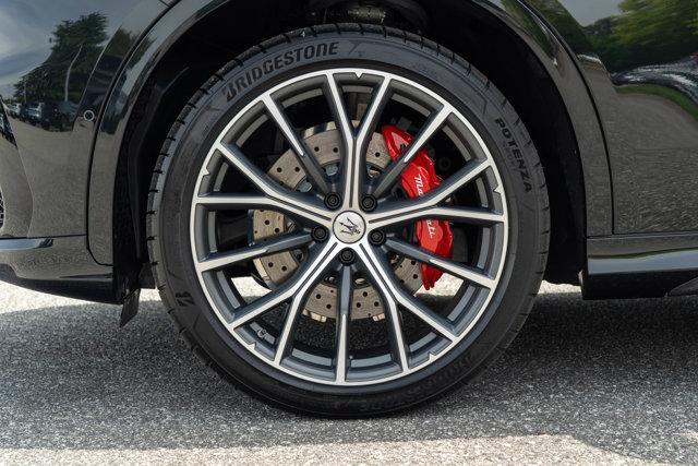 new 2025 Maserati Grecale car, priced at $115,010