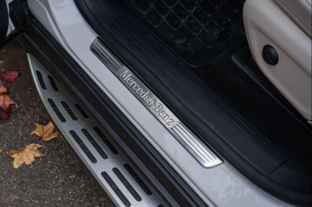 used 2022 Mercedes-Benz GLE 350 car, priced at $39,542