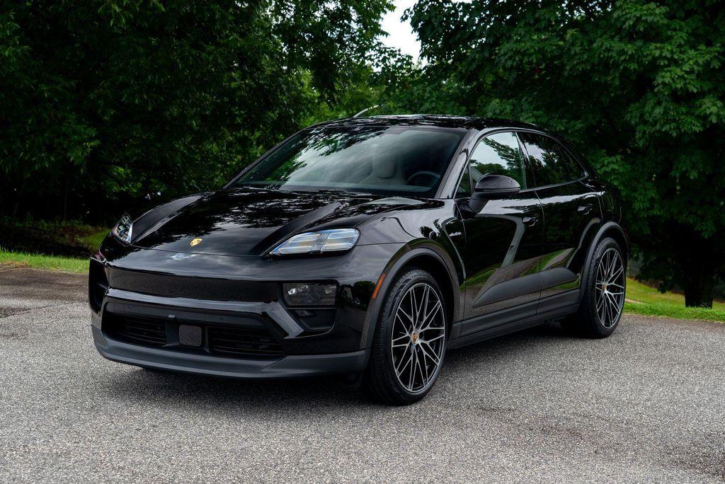 new 2025 Porsche Macan car, priced at $95,915