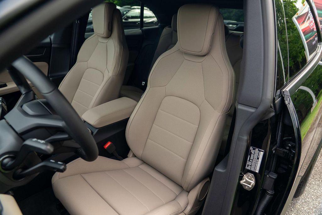new 2025 Porsche Macan car, priced at $95,915