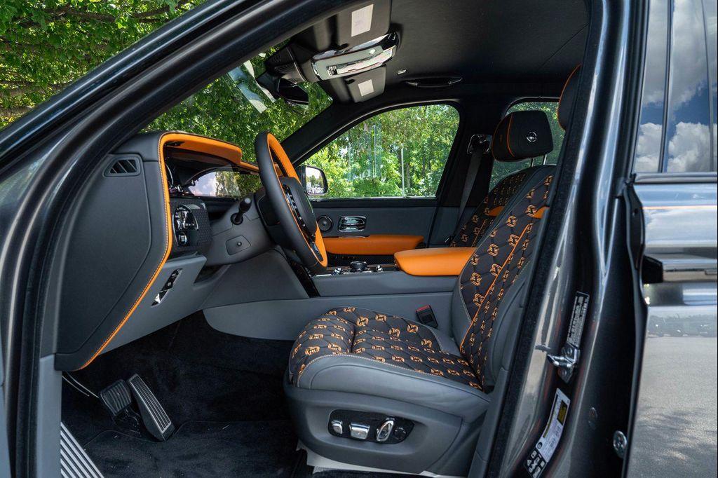 used 2025 Rolls-Royce Cullinan car, priced at $565,990