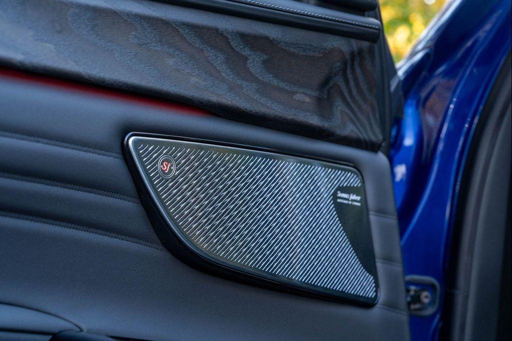 new 2025 Maserati Grecale car, priced at $80,235