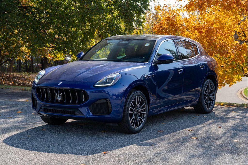 new 2025 Maserati Grecale car, priced at $80,235