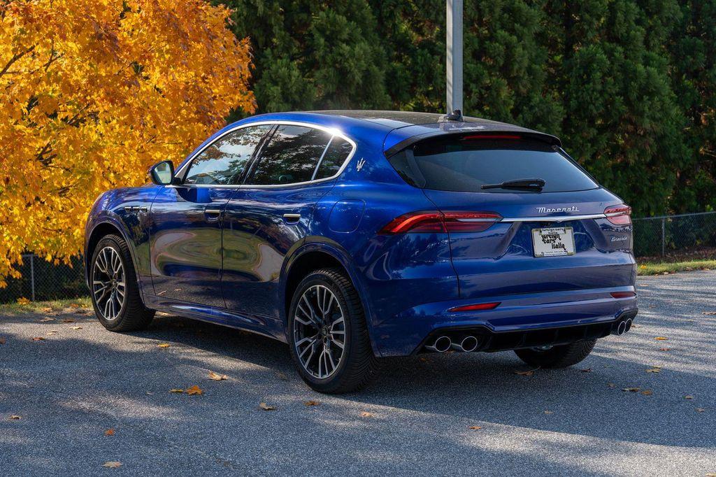 new 2025 Maserati Grecale car, priced at $80,235