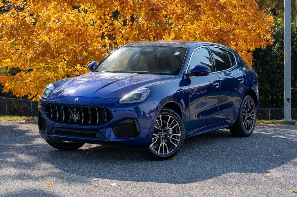 new 2025 Maserati Grecale car, priced at $80,235