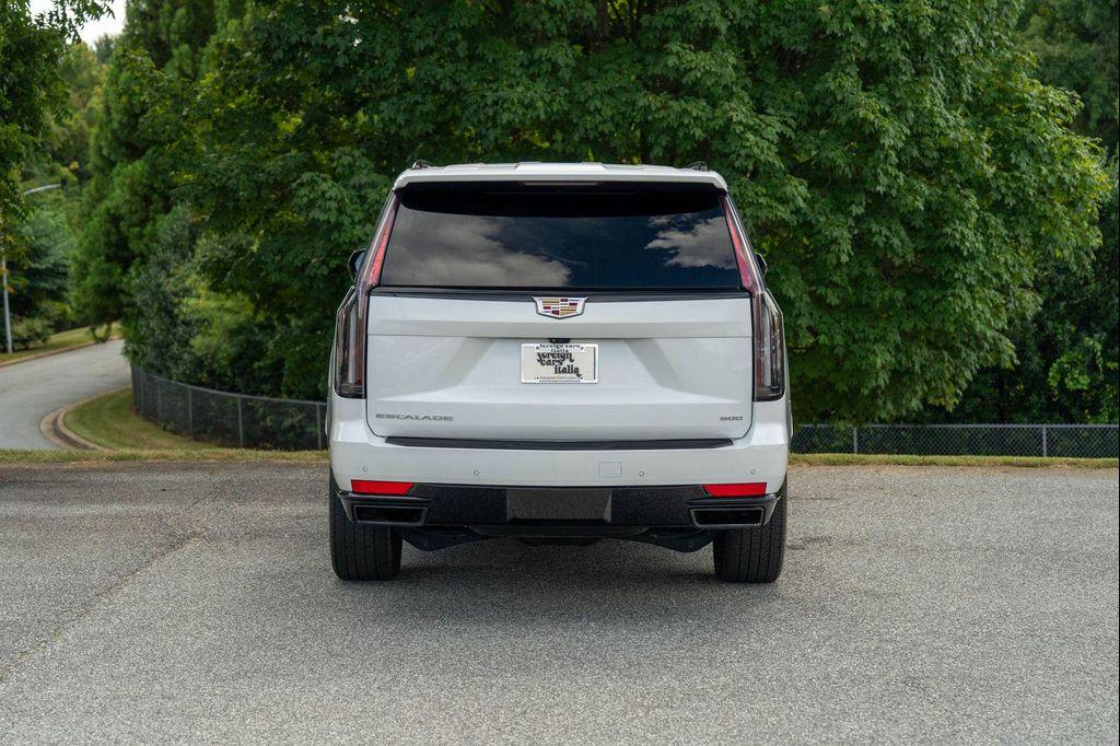 used 2023 Cadillac Escalade ESV car, priced at $79,850